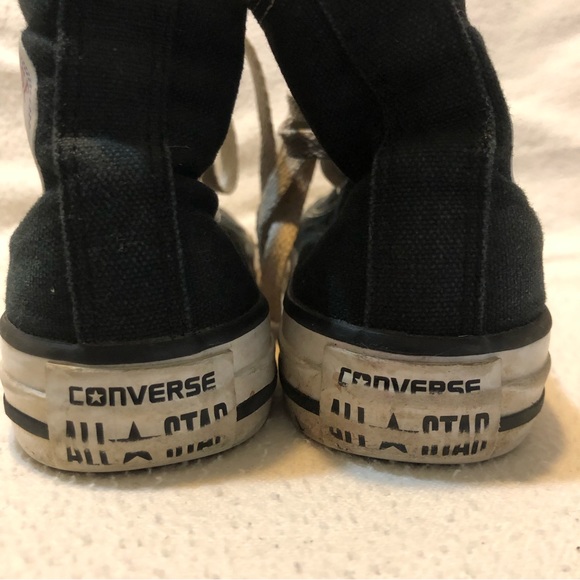 Kid’s High Top Converse All Star Youth size 11 in classic black - Picture 5 of 10